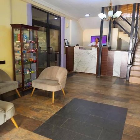 Citilodge Hotel & Conference Centre Newly Renovated 아부자 외부 사진