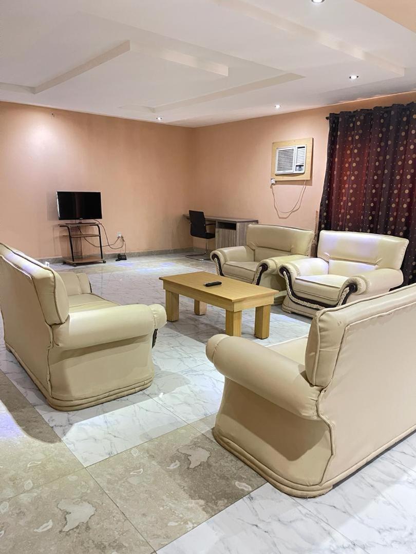 Citilodge Hotel & Conference Centre Newly Renovated 아부자 외부 사진