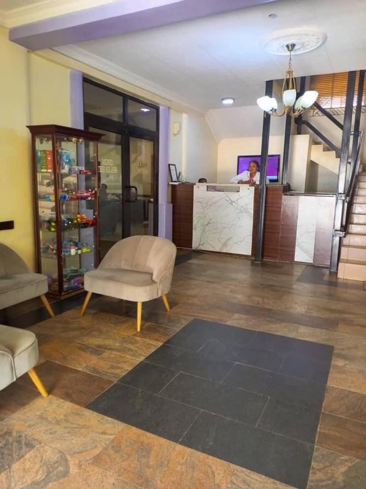 Citilodge Hotel & Conference Centre Newly Renovated 아부자 외부 사진